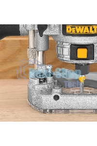 Фрезер DeWalt D26203. 900 Вт,16000-27000 об/мин,ход-55 мм