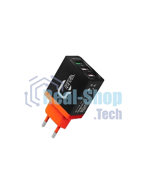 Сетевое зарядное устройство Qumo Quick Charge 3.0 3 USB (Charger 0019), 3 USB, 4.2A, 1 USB (QC 3.0, FCP, AFC) + 2 USB 2,1A, черный