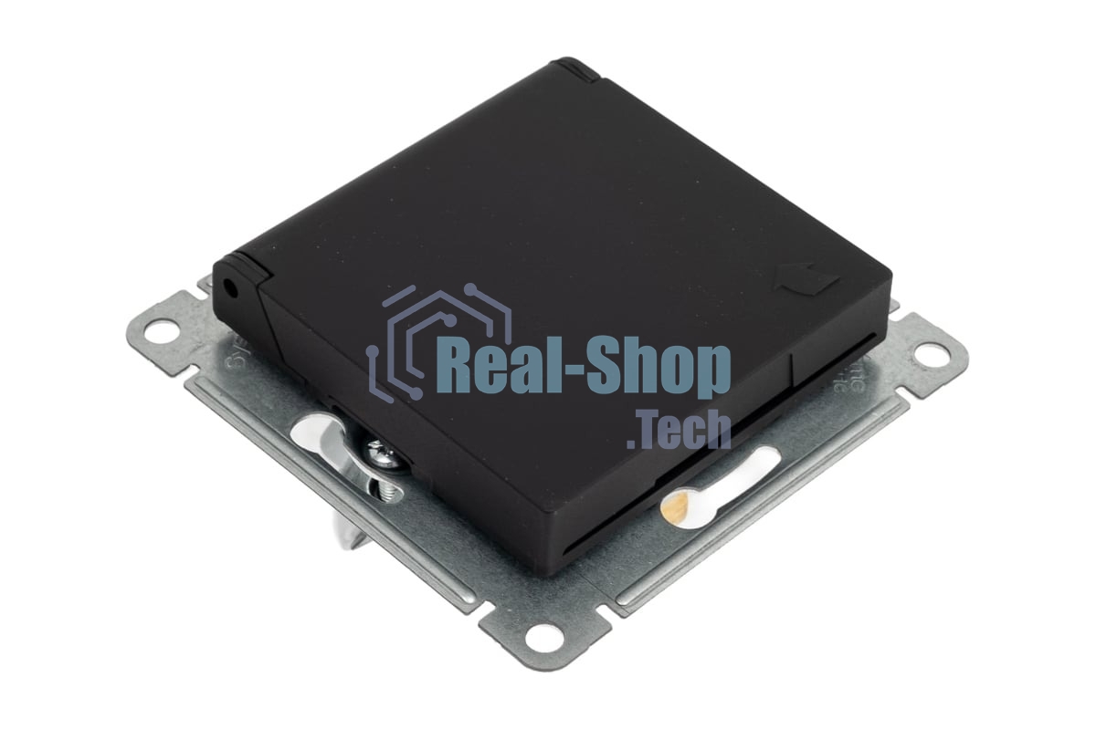 Механизм розетки 1-м СП AtlasDesign 16А IP20 с заземл. защ. шторки с крышкой карбон