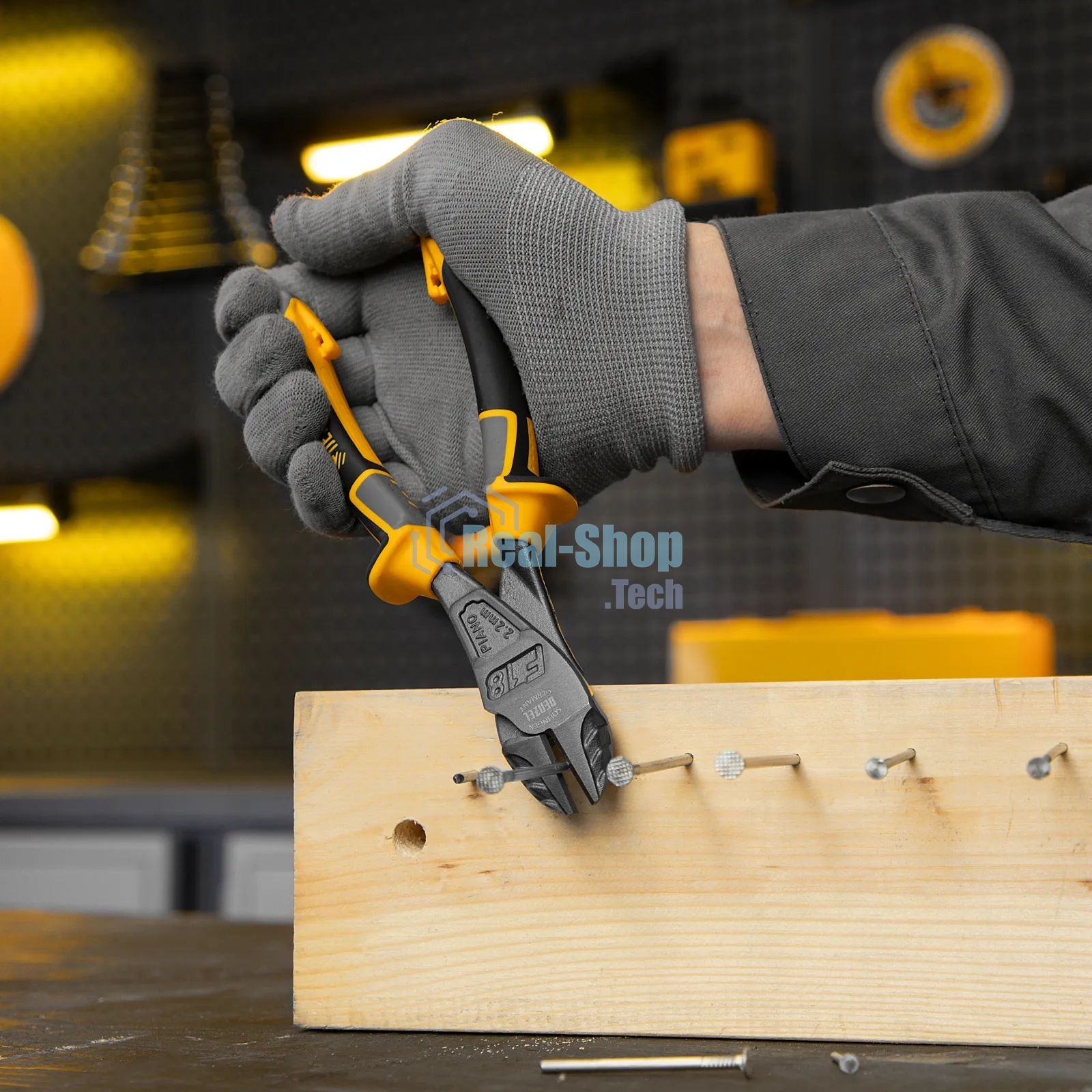 Бокорезы усиленные Denzel 180 мм, трехкомпонентные рукоятки