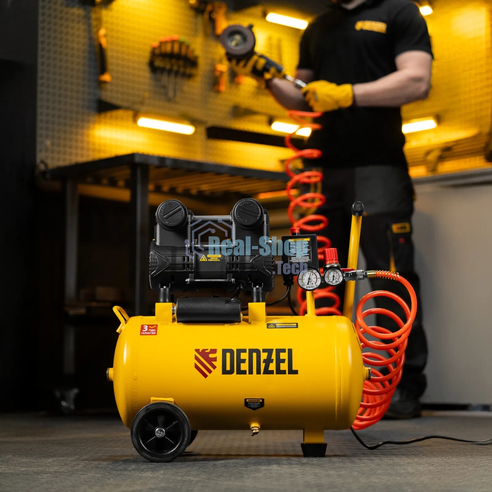 Компрессор безмасл. малошумный Denzel DLP-950/24, 950 Вт, 24 л, 2850 об/мин, 170 л/мин