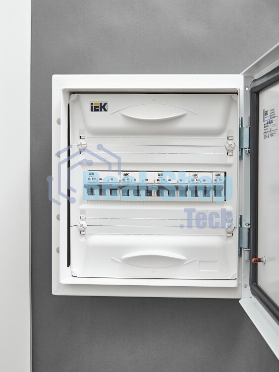 Выключатель автоматический 3п C 16А M06N ARMAT IEK AR-M06N-3-C016