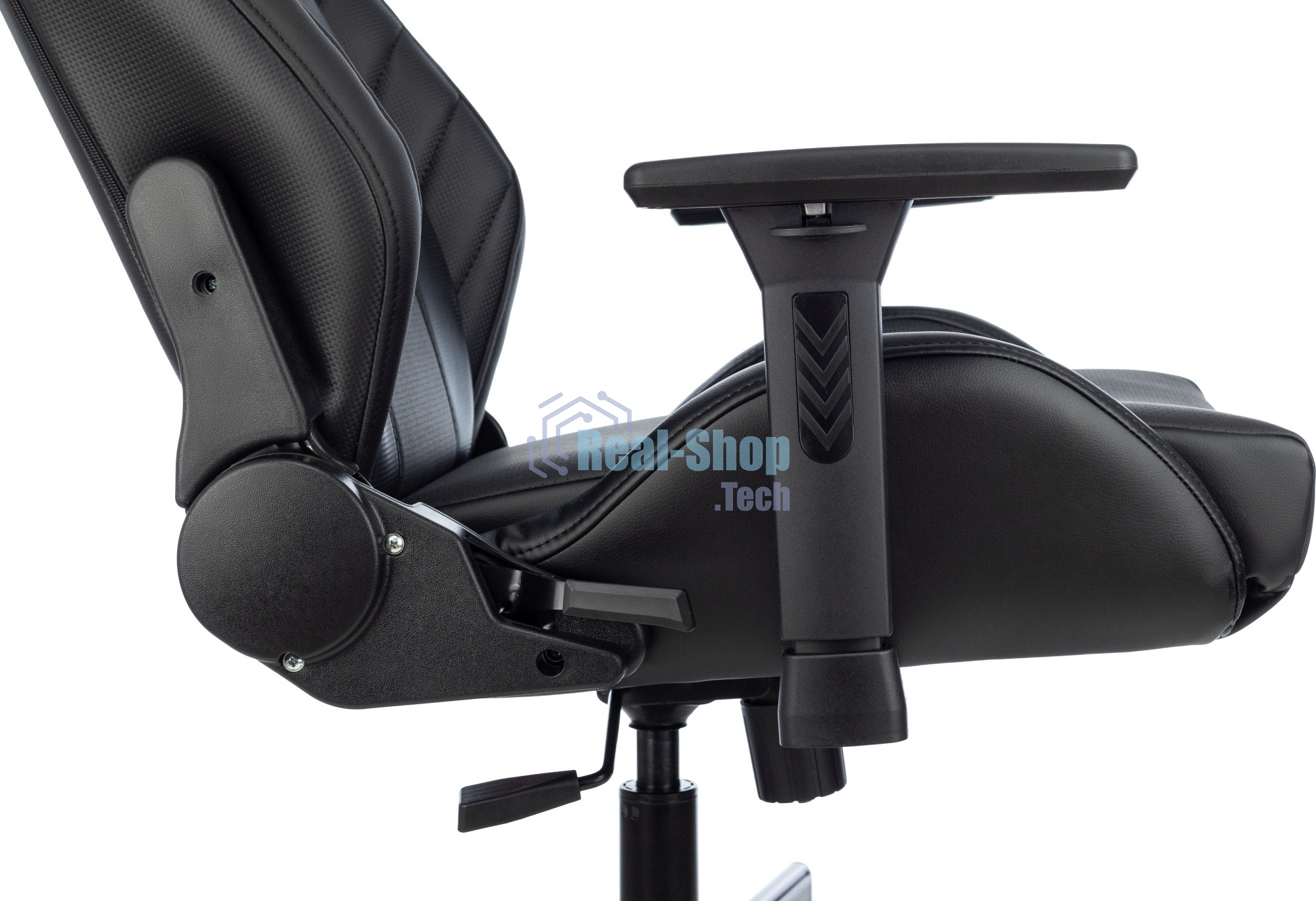 Кресло игровое Knight Thunder 5X черный эко.кожа крестов. металл