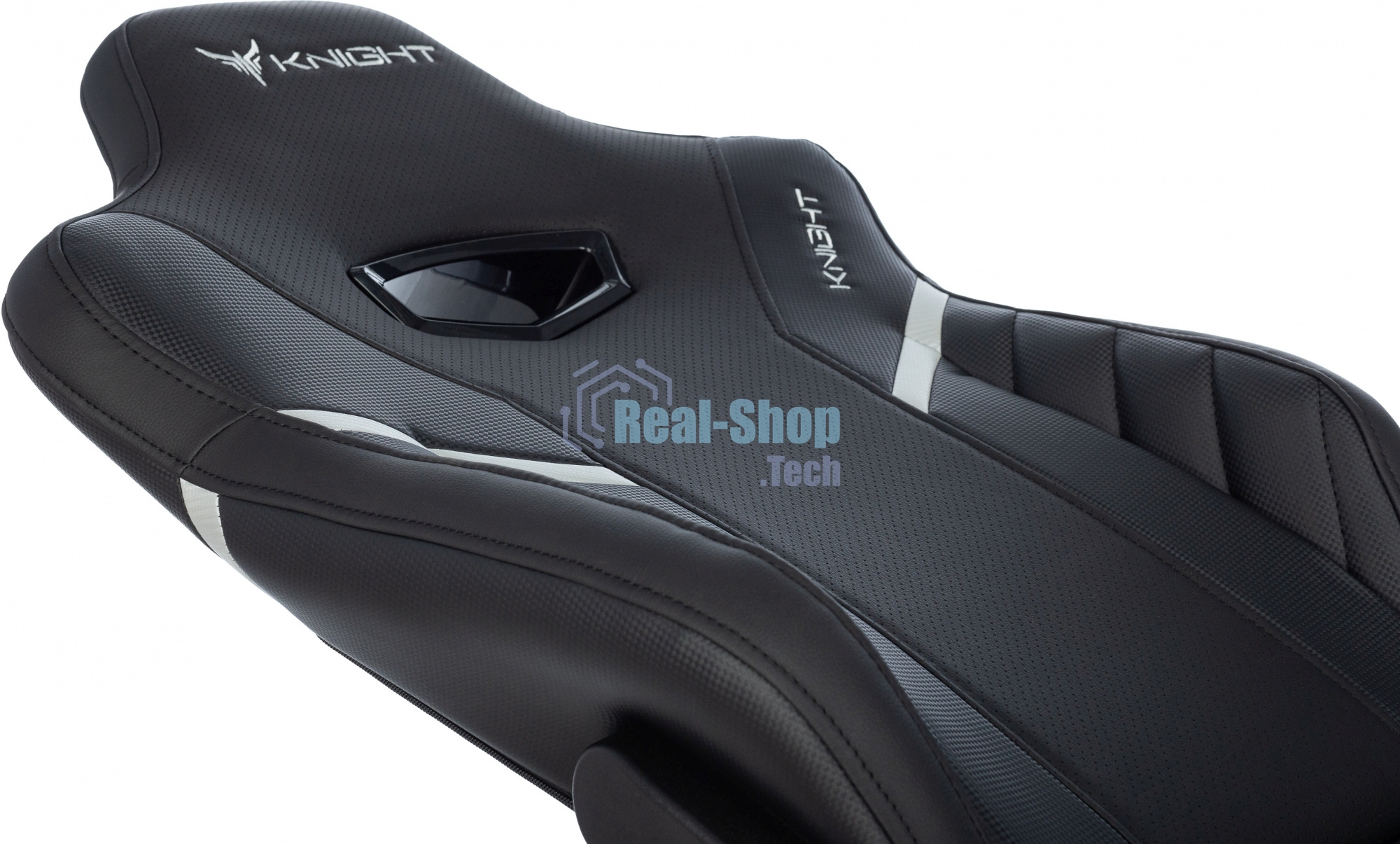 Кресло игровое Knight Thunder 5X черный эко.кожа крестов. металл