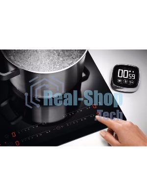 Индукционная варочная панель Electrolux LIL61424C черный