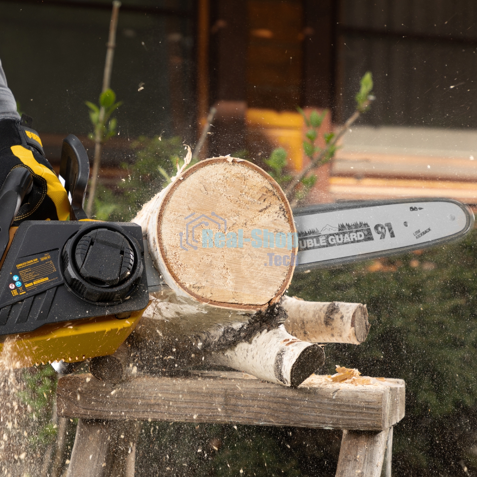 Цепная пила аккумуляторная бесщет. Denzel RCS400-36, Li-ion, 36 В, 4 А·ч, шина 400 мм/58610