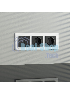 Рамка на 3 поста Senso (белый, стекло soft-touch) W0033101