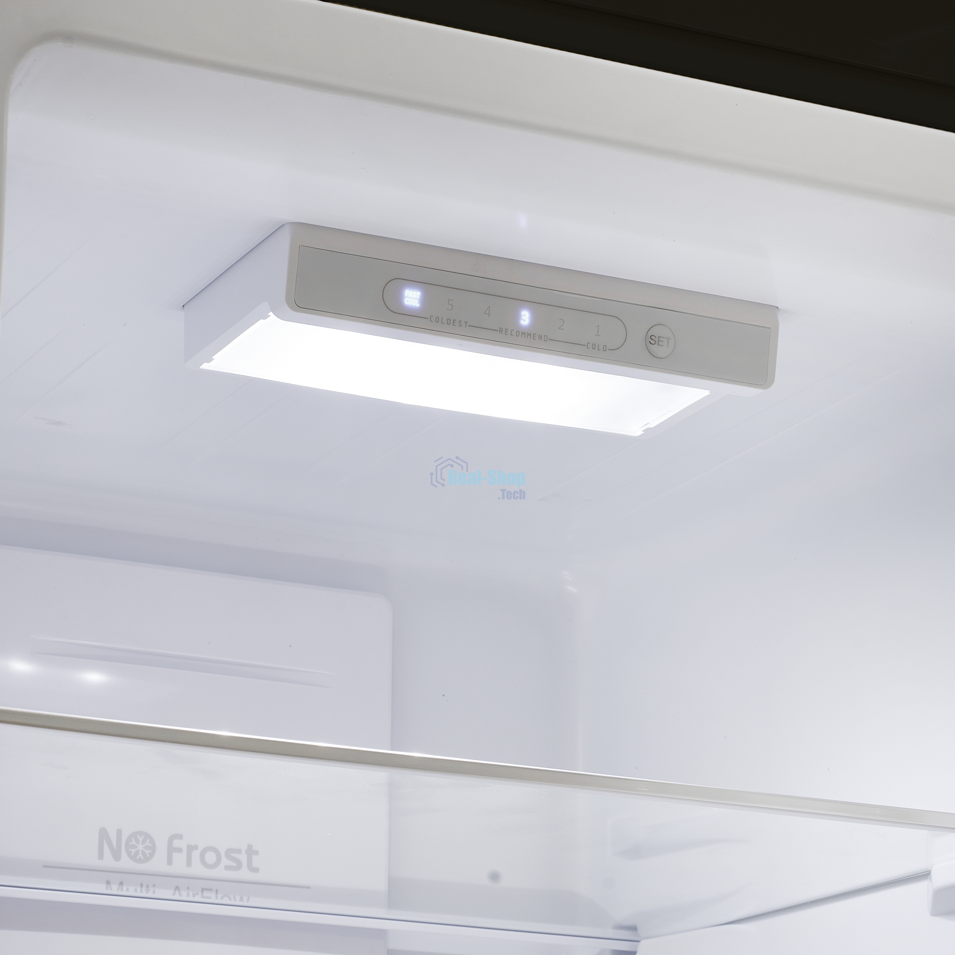 Холодильник Maunfeld MFF186NFRB черныйдвухкамерный 181/71л морозилка снизу