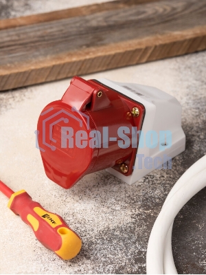 Розетка наруж. уст. 32А 380В 3P+РЕ+N IP44 (125) EKF ps-125-32-380