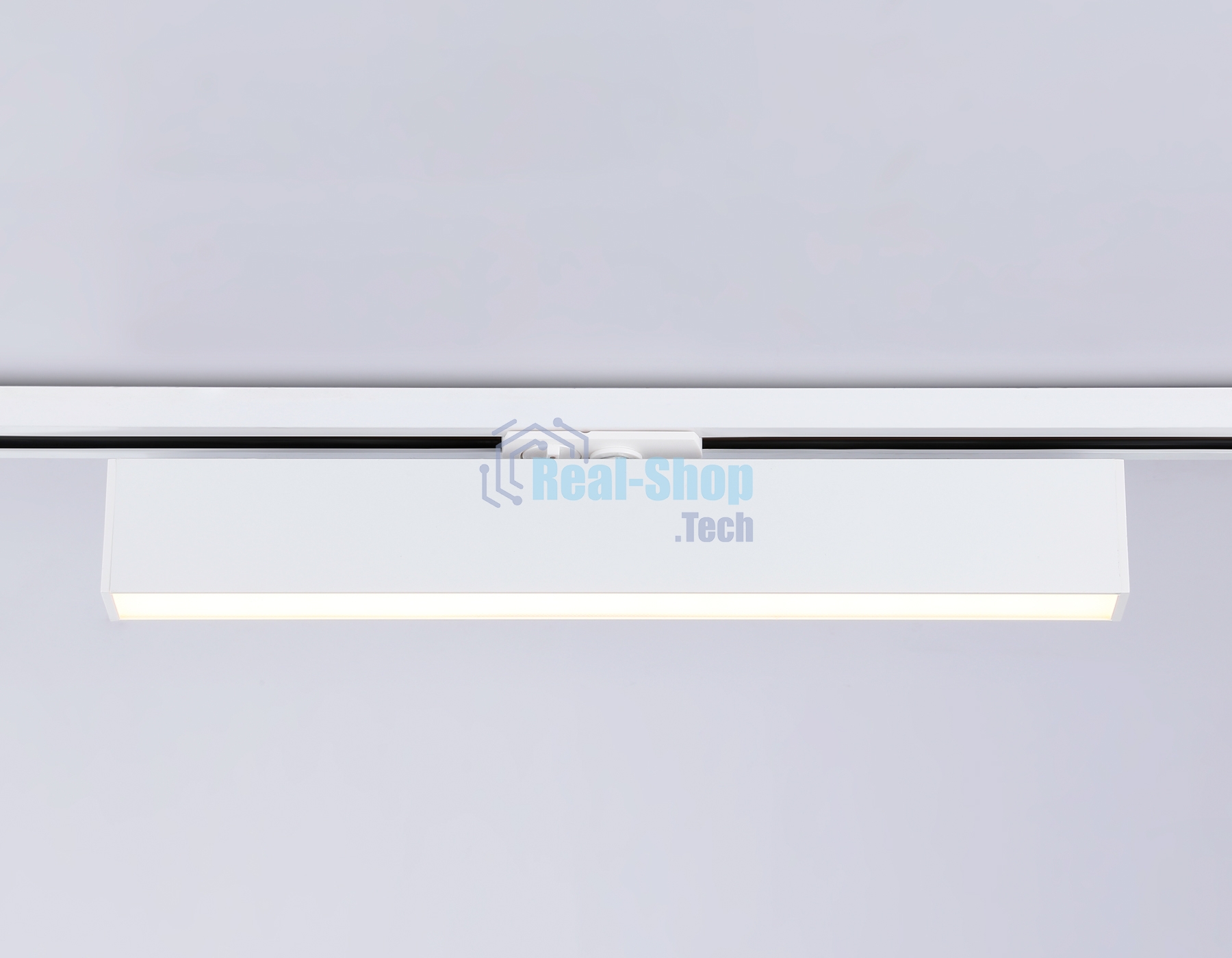 Трековый однофазный светильник Ambrella light GL6769 WH белый LED 24W 3000K 600*22*48