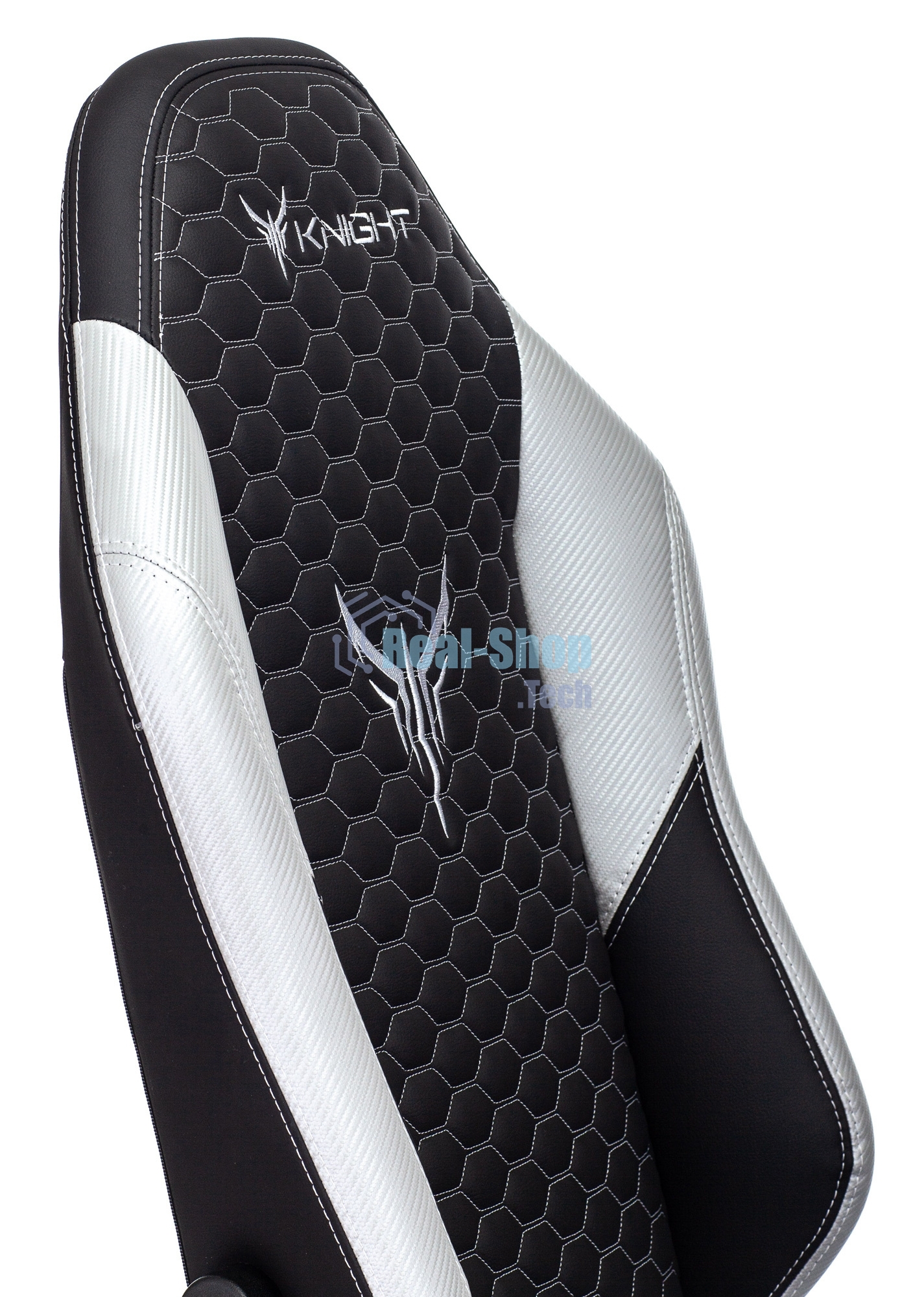 Кресло игровое Knight Neon черный/серебряный соты эко.кожа с подголов. крестовина металл