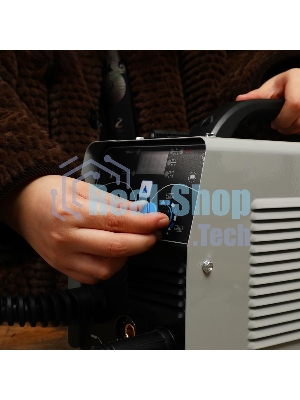 Сварочный полуавтомат Deko DKWM200A MIG-MAG/ММА 5.6кВт