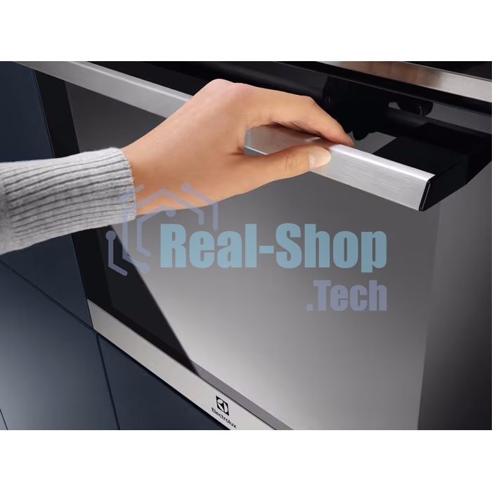 Встраиваемый духовой шкаф Electrolux COF6P76BX, Духовой шкаф электрический с конвекцией, объем 65 л, утапливаемые переключатели, 9 режимов, автопрограммы, очистка пиролитическая, 3 стекла в дверце, направляющие проволочные + телескопические (1 уровень)