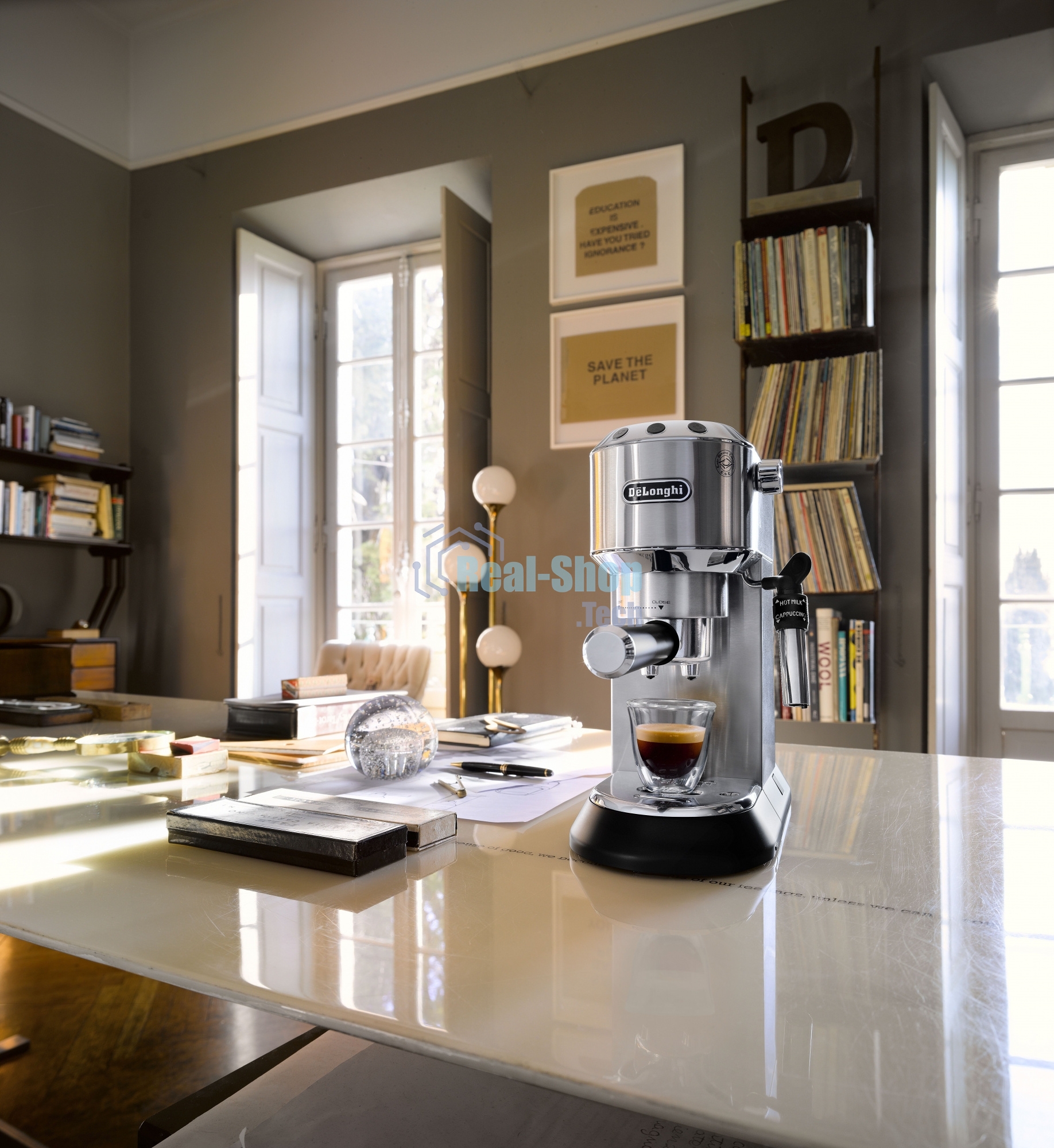 Кофеварка рожковая DeLonghi EC685.M серебристый, исп. кофе - молотый/чалды, 1.1 л, 1350 Вт, 15 бар