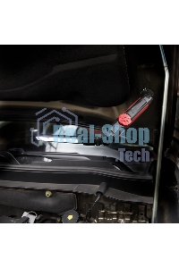 Фонарь автомобильный Rexant с регулировкой яркости, поворотным магнитом, индикатором зарядки и встроенным аккумулятором, USB-кабель в комплекте