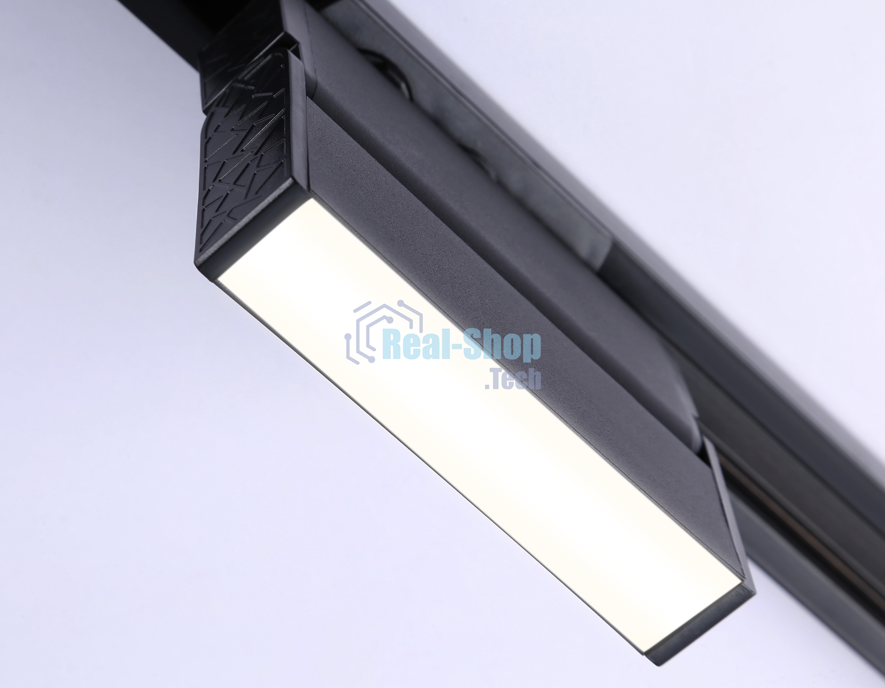 Трековый однофазный светодиодный светильник Ambrella light GL6803 BK черный LED 6W 4200K 115*22*87