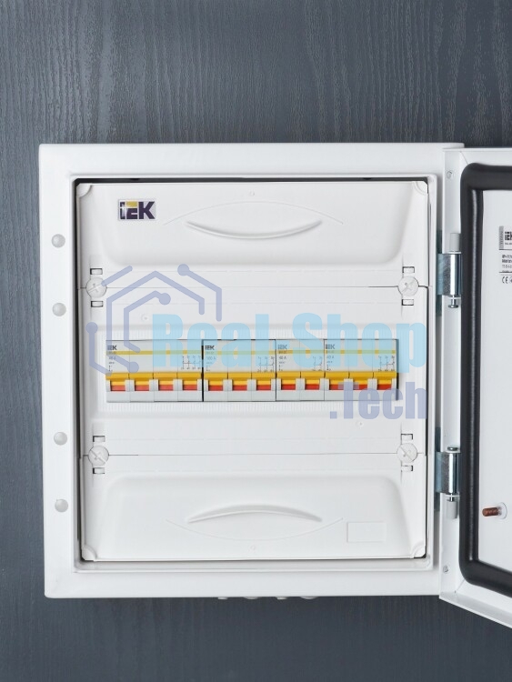 Выключатель нагрузки ВН-32 100А/3П IEK MNV10-3-100