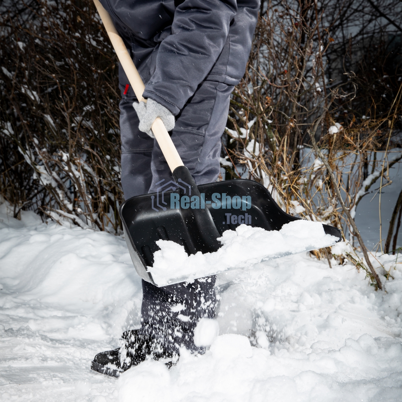 Лопата Сибртех снеговая 400 х 360мм, 1300 гр