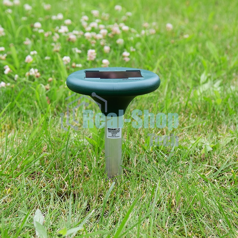 Ультразвуковой отпугиватель змей на солнечной батарее с подсветкой Rexant