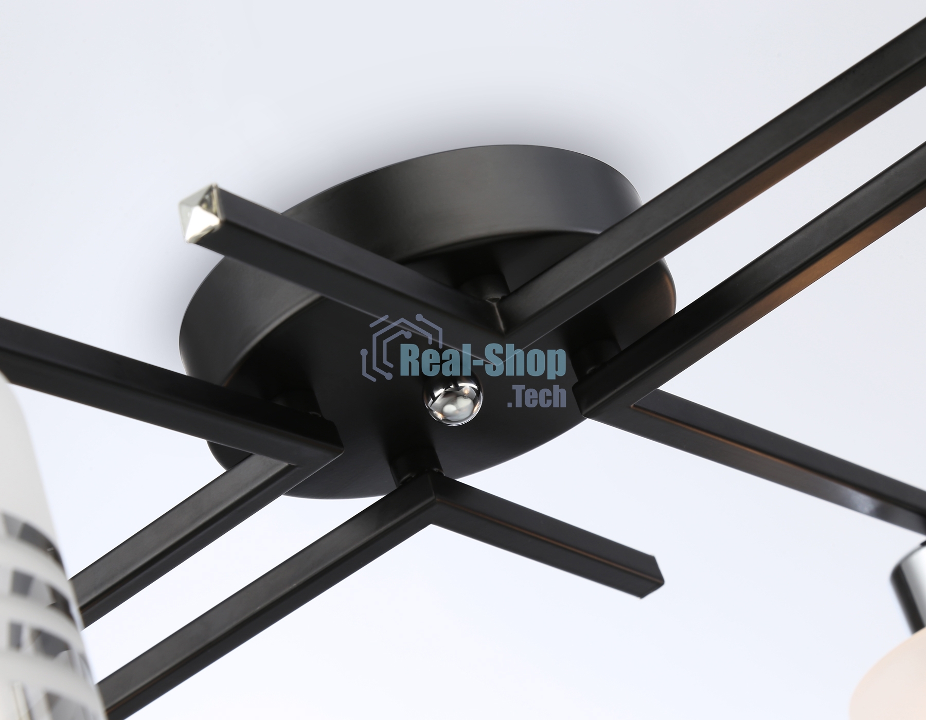 Светильник Ambrella light TR303212/4 BK/CH/SM/FR черный/хром/дымчатый/белый матовый E27*4 max 60W D515*200