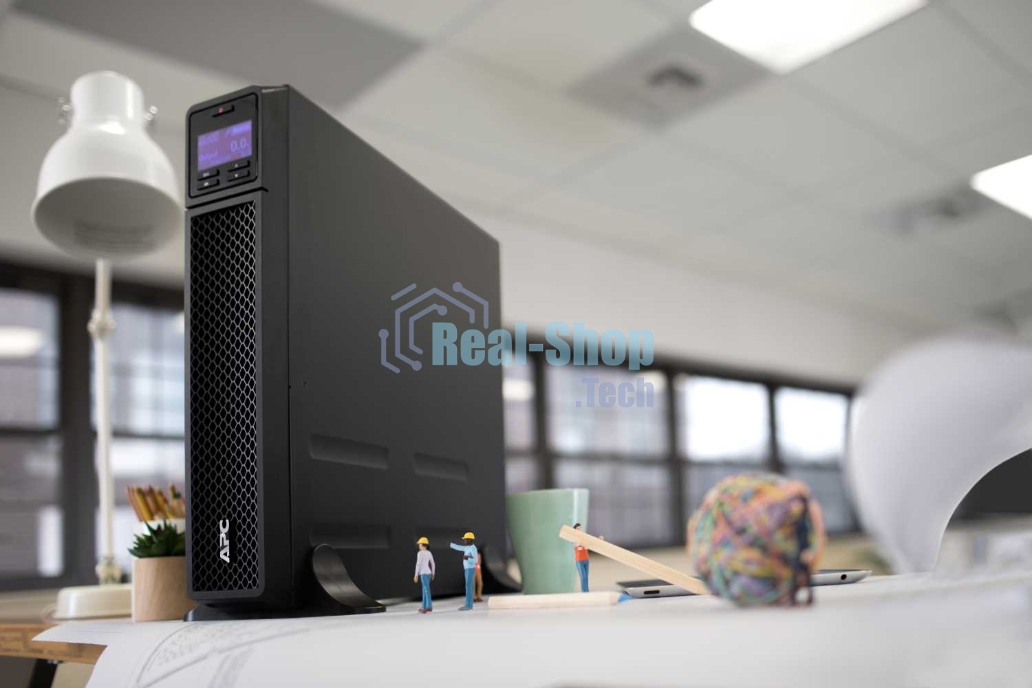 Источник бесперебойного питания APC Smart-UPS SRT SRT2200XLI/2200 ВА/1980 Вт/2 х IEC 320 C19 (компьютерная), 8 х IEC 320 C13 (компьютерная)
