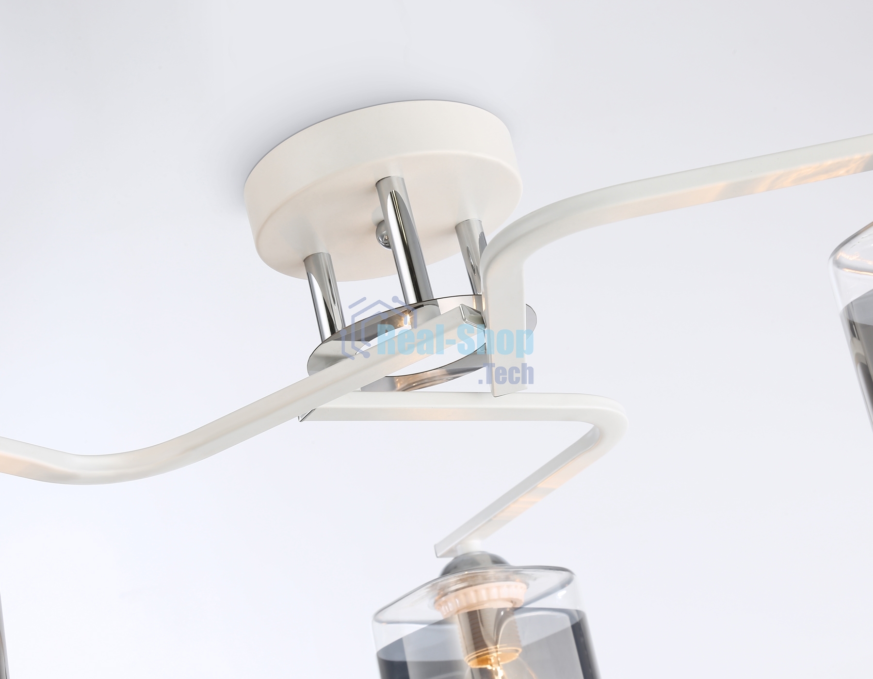 Светильник Ambrella light TR303217/3 WH/CH/SM белый/хром/дымчатый E27*3 max 60W D540*250