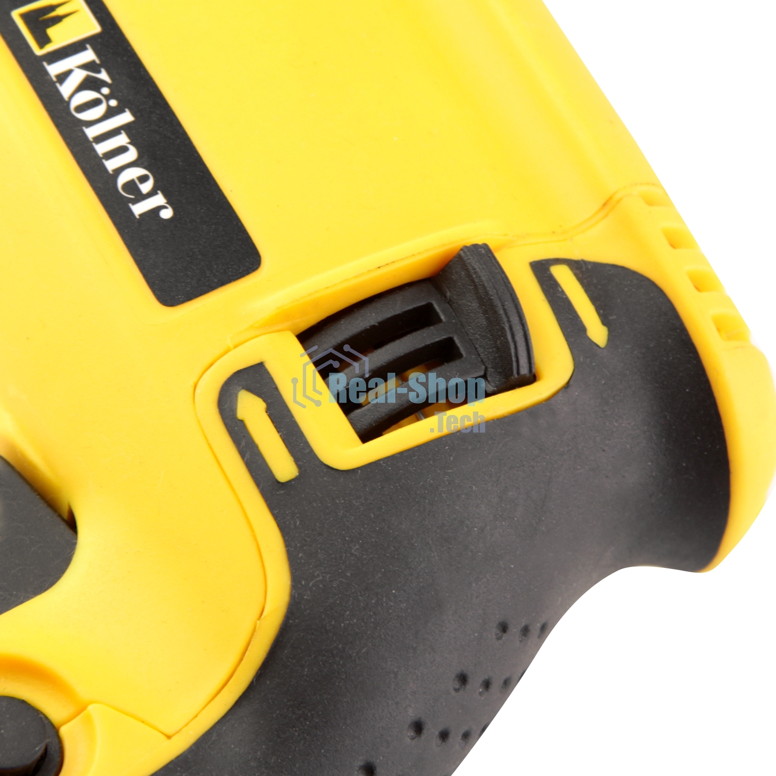 Перфоратор KOLNER KRH 820H (820 Вт, SDS+, 2,5Дж,1150 об/мин, 3 режима, макс.диам.сверл(бетон) 26мм, ПВХ кабель 2м.)