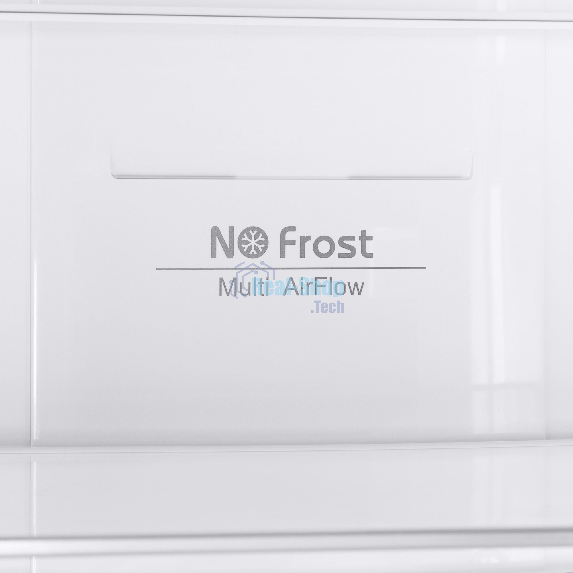 Холодильник Maunfeld MFF200NFW белый глянц. двухкамерный 271/106л морозилка снизу