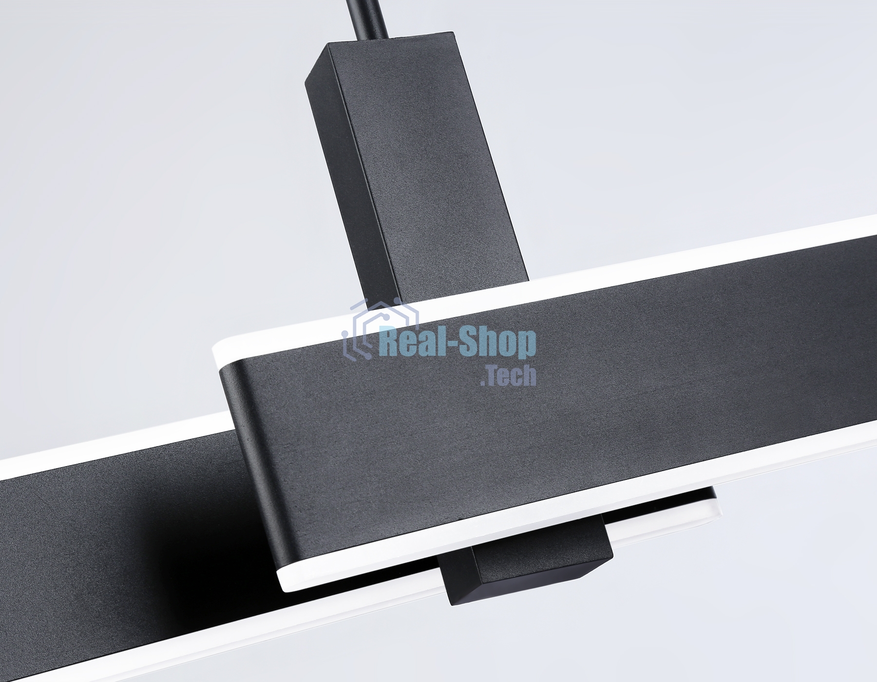 Светильник Ambrella light FA6667 BK черный 42W 3000K-6400K 640*30*900 (Без ПДУ)