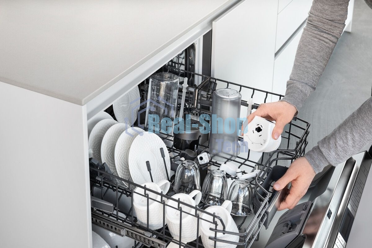 Кофемашина DeLonghi ECAM450.55.S серебристый/черный, исп. кофе - зерновой/молотый, 1.8 л, 1450 Вт, 19 бар