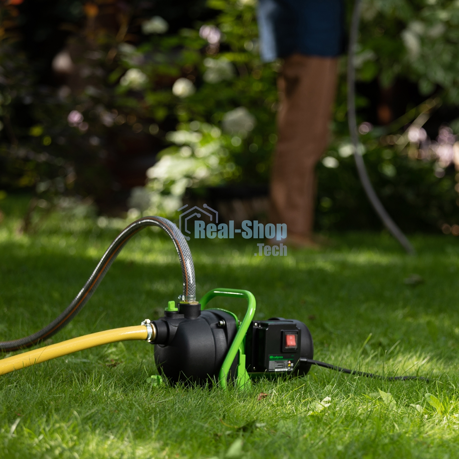 Садовый поверхностный насос Сибртех СПН850-П, 850 Вт, напор 42 м, 3500 л/ч, пластик