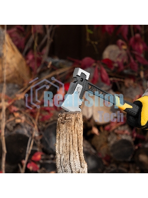 Топор цельнокованый Denzel 600 г, двухкомпонентная обрезиненная рукоятка