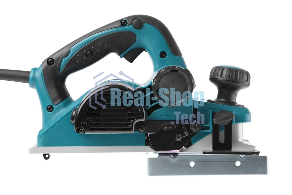 Рубанок Makita KP0810C Рубанок,1050Вт,12000об\м,ширина-82мм,глуб-4мм,3.2кг,кор,парал упор
