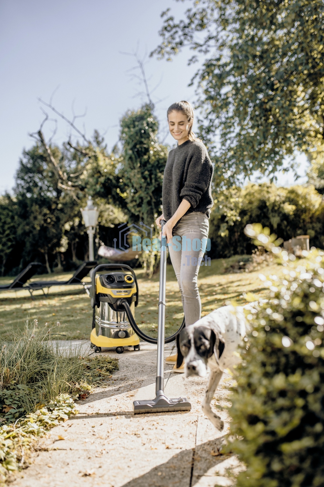 Строительный пылесос Karcher WD 6 P S V-30/6/22/T желтый, 1300 Вт, уборка сухая/сбор воды, пылесборник мешок/контейнер, 30 л