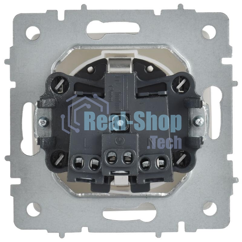 Розетка IEK BR-R16-16-K91 BRITE РСбш10-3-БрАБ 16А IP20 с заземл. защ. шторки с крышкой механизм арктич. бел.