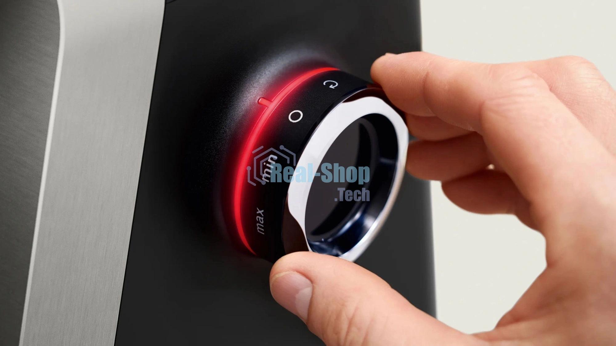 Мясорубка электрическая Bosch Series 8 MFWS835M черный, 2500 Вт, 4.5 кг/мин, реверс, защита от перегрузки, металлический лоток, насадки - 6