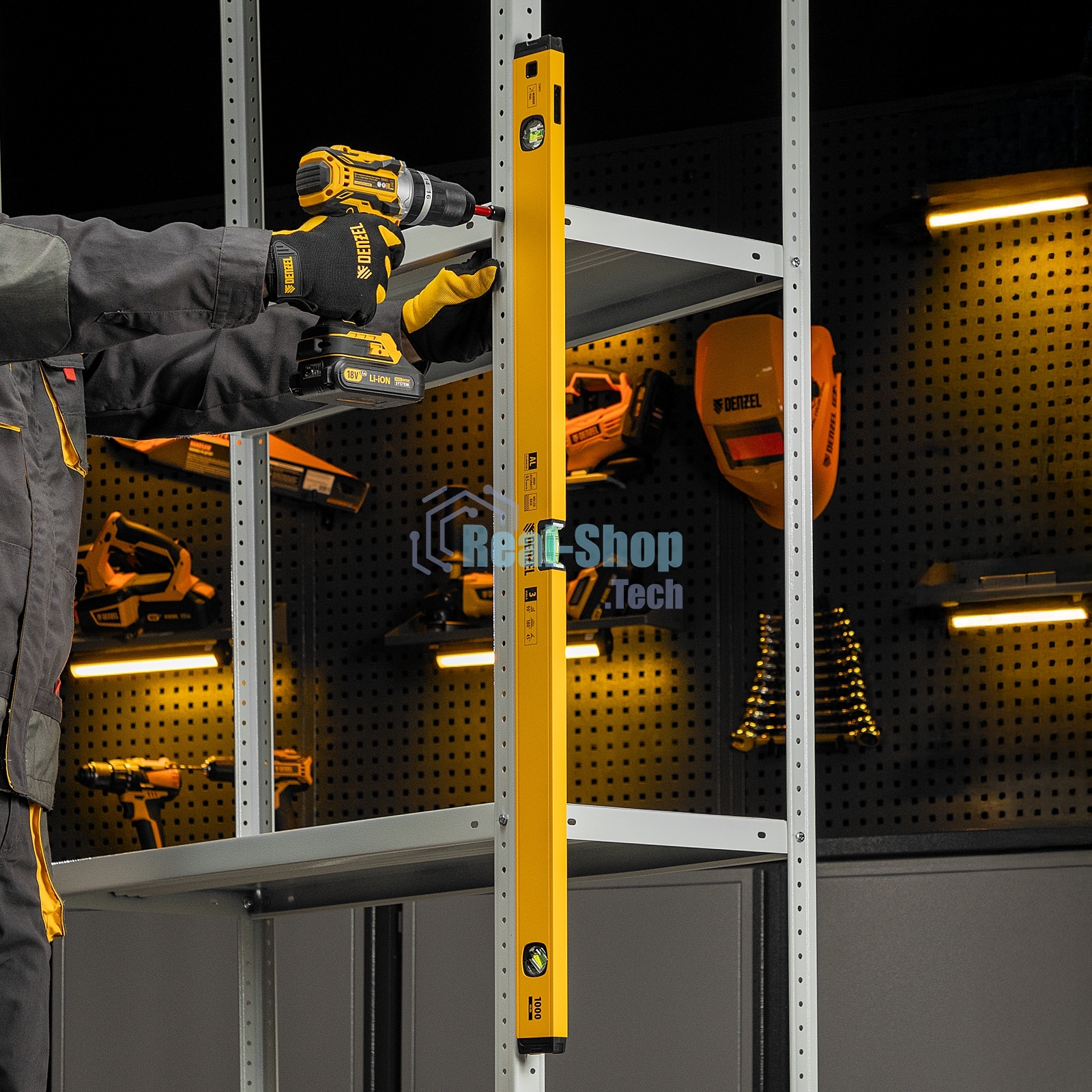 Уровень алюминиевый Denzel, магнит., фрезерованный, 3 глазка (1 зеркал.), 0,5 мм/м, 1000 мм