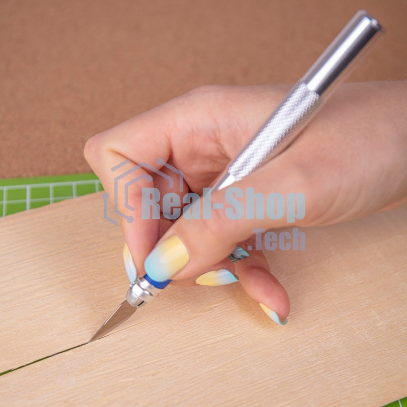 Нож с перовым лезвием (скальпель) Rexant