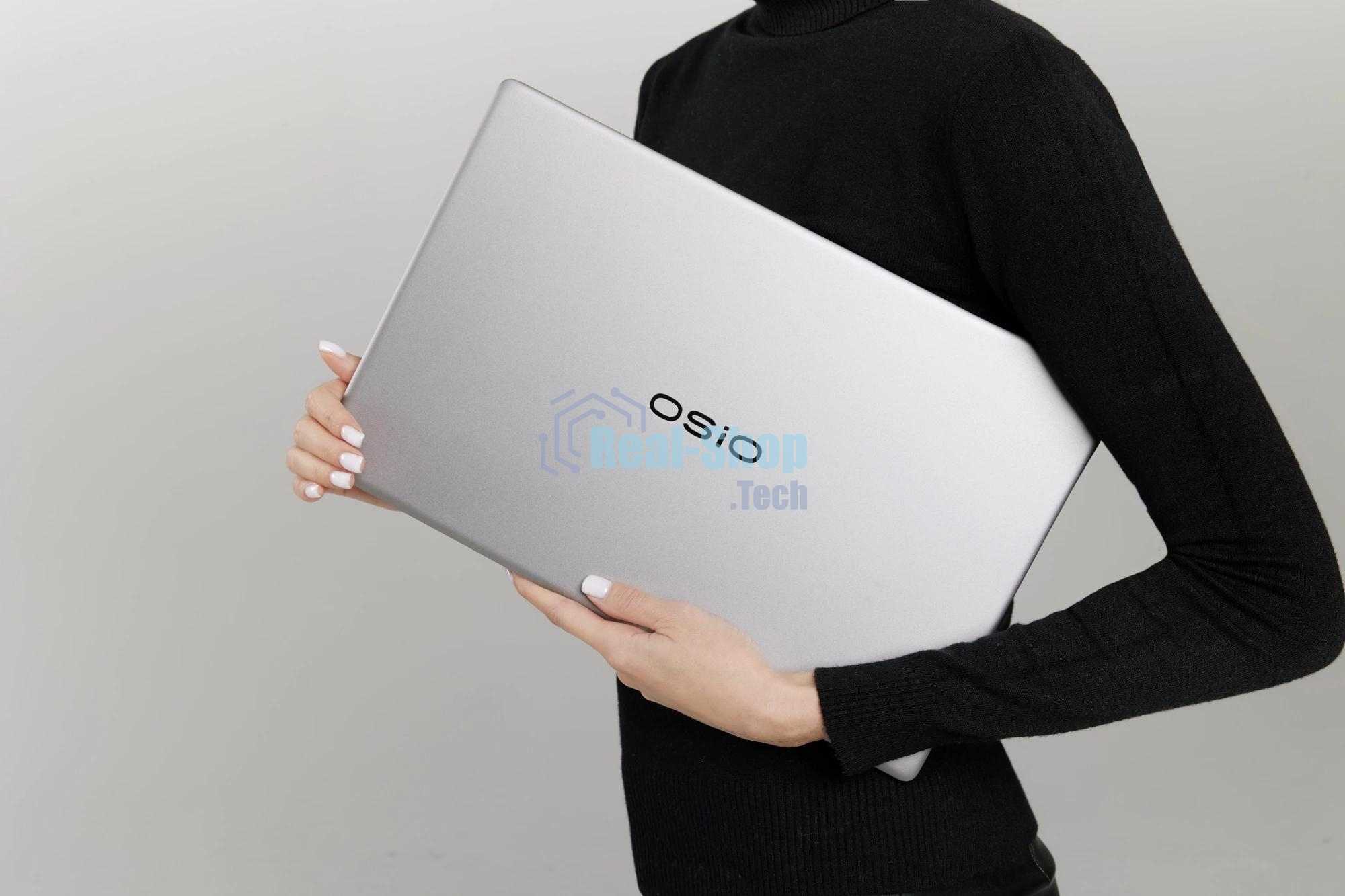 Ноутбук Osio FocusLine F160a-010 серый Ryzen 7 5700U 16Gb SSD 1Tb 16.1
