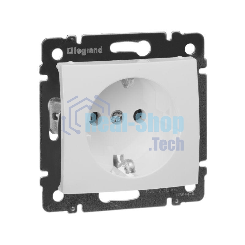 Розетка электрическая Valena с заземлением (белая)