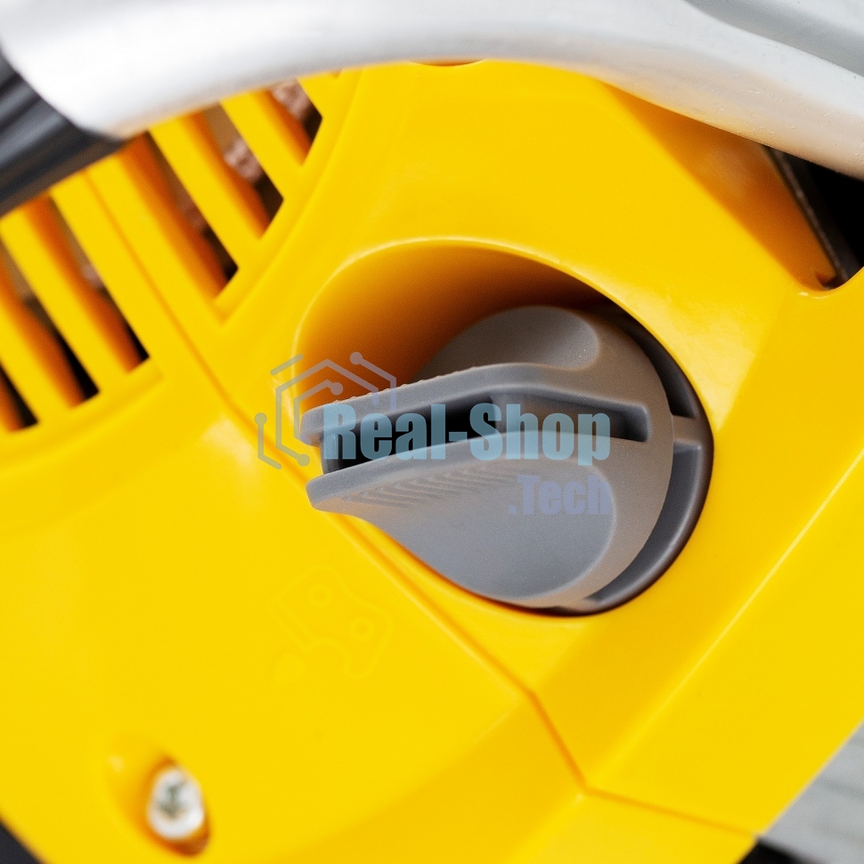 Пила цепная бензиновая Denzel DGS-5218, шина 45 см, 52см3, 3,5 л.с., шаг 0,325, паз 1,5 мм,