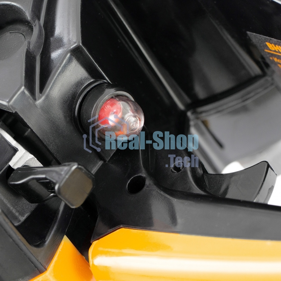 Пила цепная бензиновая Denzel DGS-5218, шина 45 см, 52см3, 3,5 л.с., шаг 0,325, паз 1,5 мм,