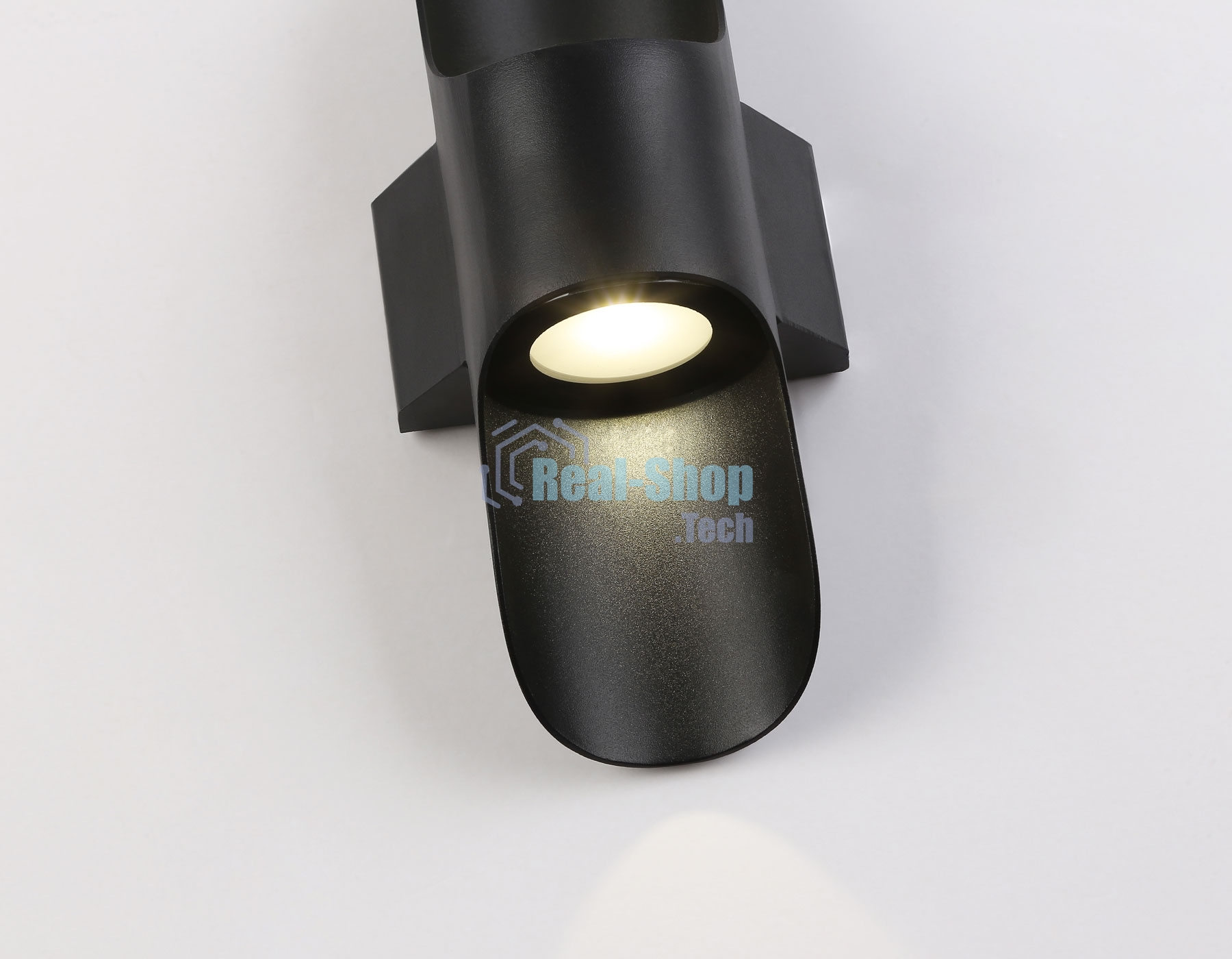 Светильник Ambrella light ST4535 BK черный LED 4200K 8W IP54 220*66*100