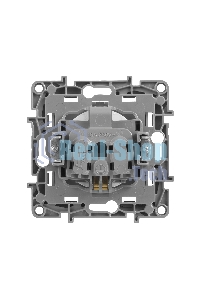 Розетка 672422 Legrand Розетка 2К+З со шторками - немецкий стандарт - винтовые зажимы - 16 А - 250 В - Etika - алюминий