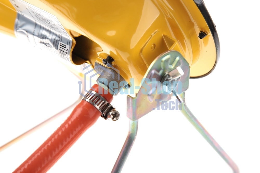 Обогреватель инфракрасный газовый Ballu BIGH-3 желтый, керамический, 3000 Вт, 30 м2