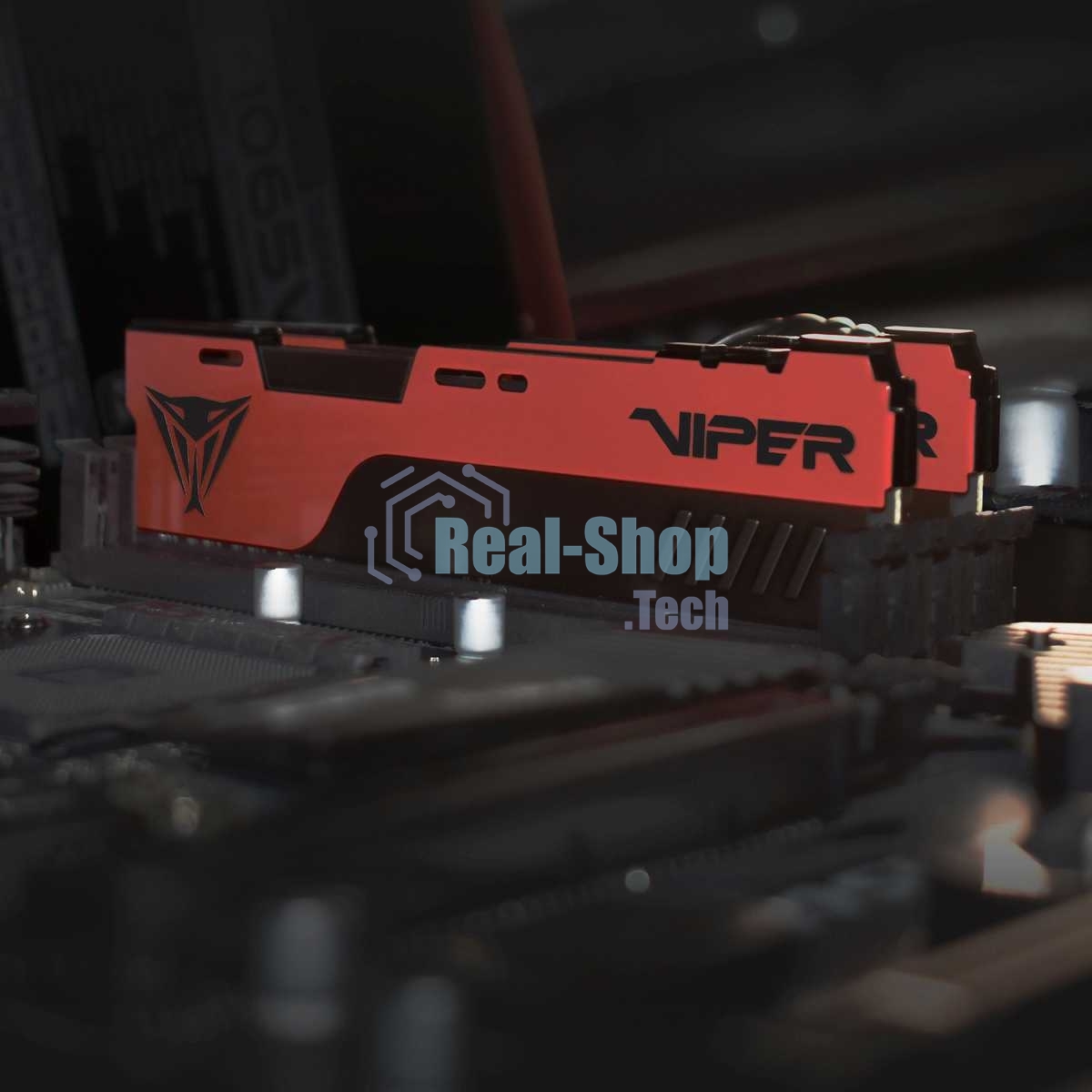 Оперативная память Patriot Viper Elite II, DDR4, 32GB (2x16 GB), 3200 MHz, CL18, DIMM, радиатор, красный, черный
