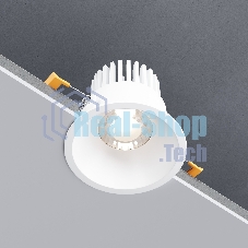 Встраиваемый светодиодный светильник 15266/LED 7W 3000K WH белый