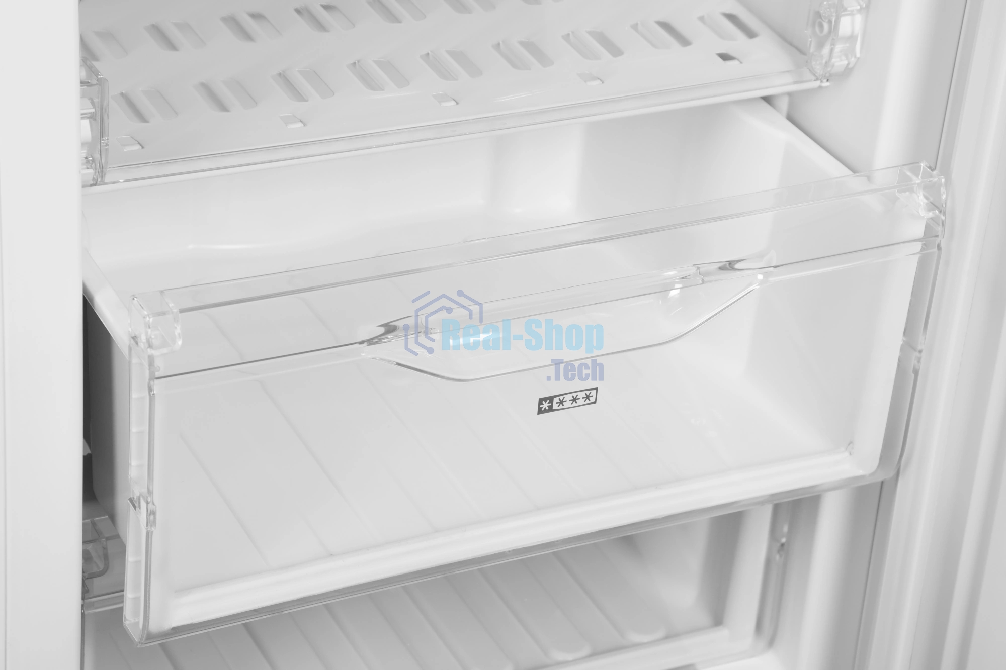 Холодильник Indesit DS 3180 W белый, двухкамерный, 223/87 л, морозилка снизу