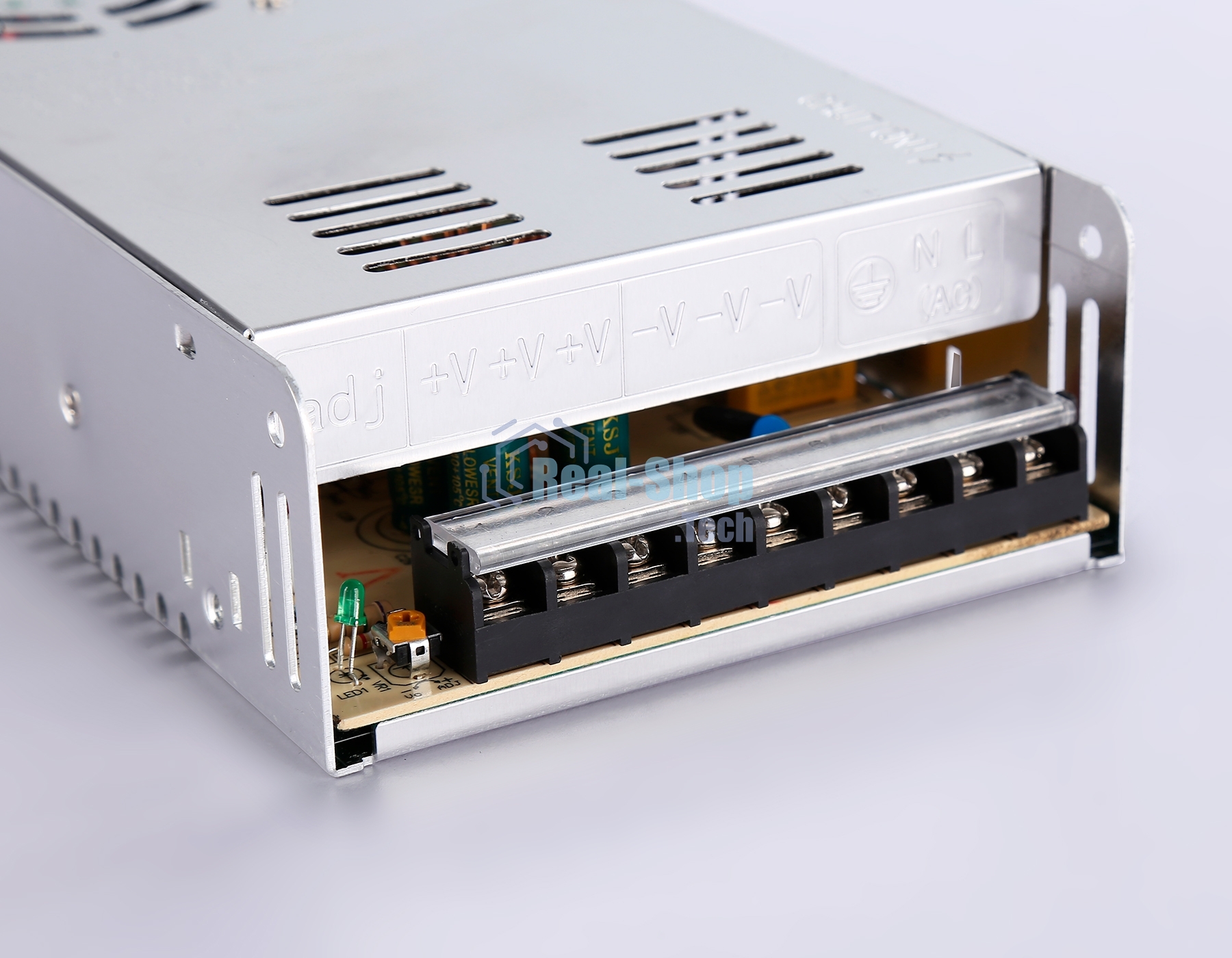 GS9552 блок питания 12V 400W 33.3A IP20 90-260V 215*115*50