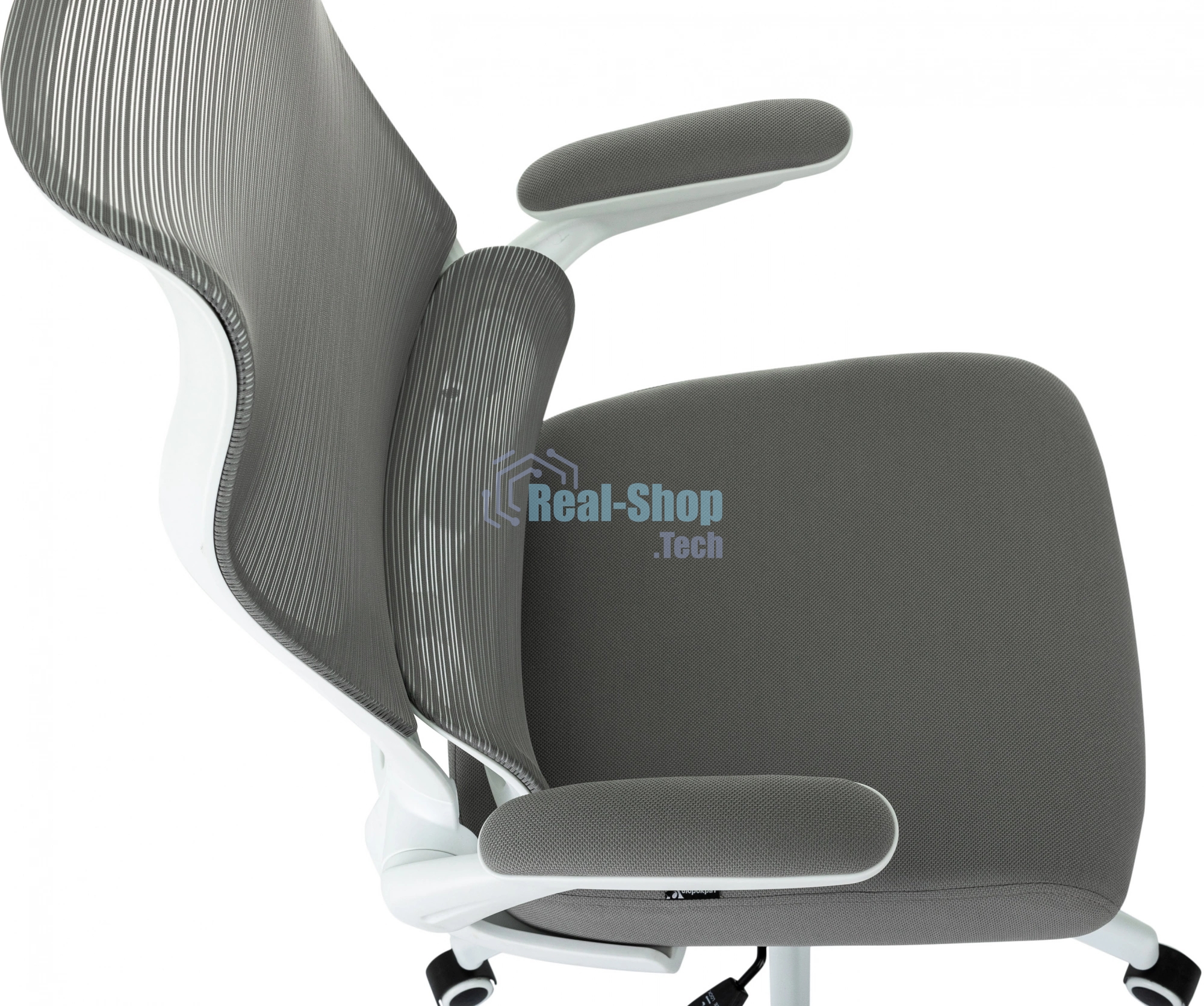 Кресло руководителя Бюрократ Sigma WH 1 серый, сетка/ткань, крестов. пластик, пластик белый